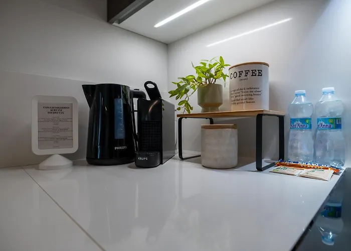 Apartment Center - Free Parking, Netflix And Wi-fi *