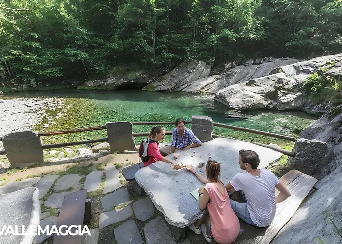 Center - Free Parking, Netflix And Wi-fi Apartment